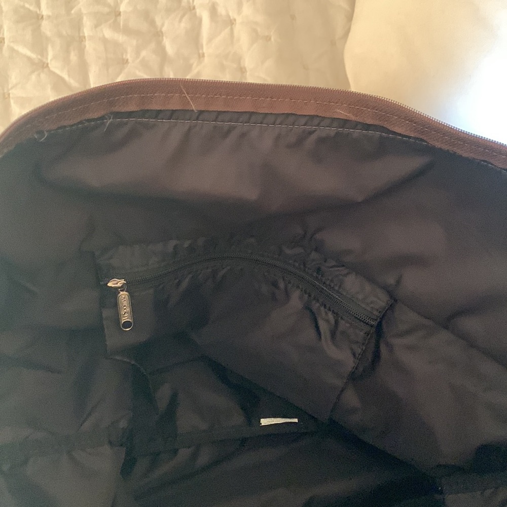 LeSportsac Zip Travel Tote - Picture 8 of 12